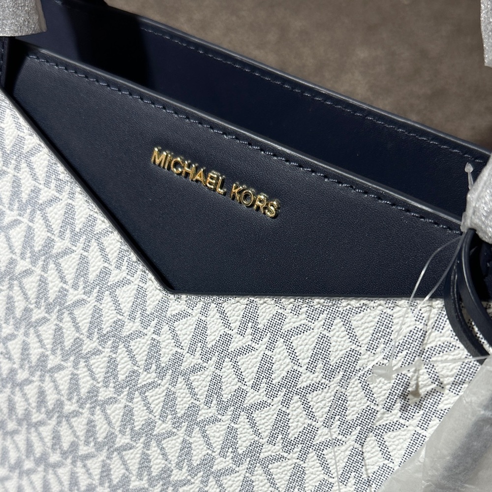 Michael Kors Whitney Small Signature Logo Tote navy and white with gold accents - Picture 4 of 10